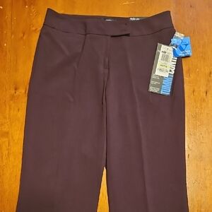 NWT Style & Co. Women's Brown Slacks. Size 4 Petite